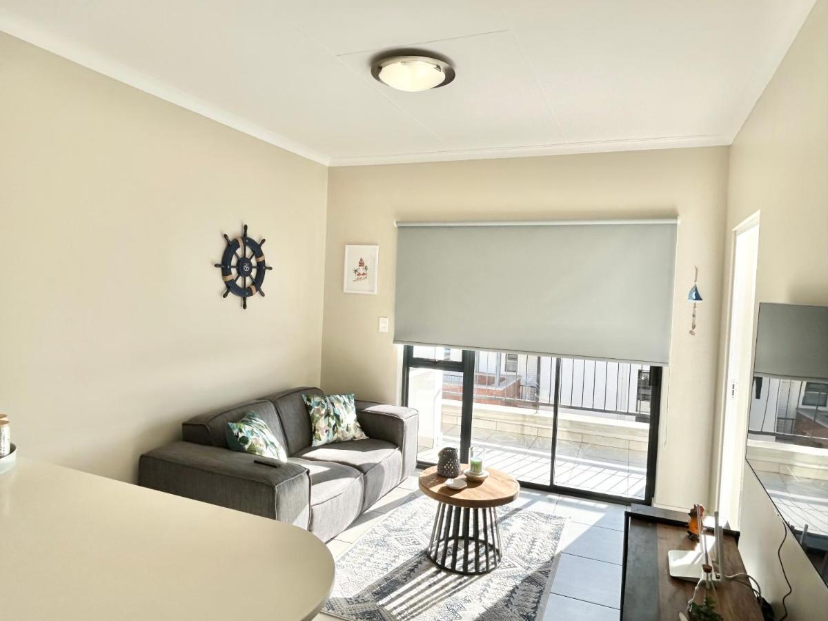 Ballito Hills - Ocean View, Queen Bed & Free Wi-fi Appartement *
